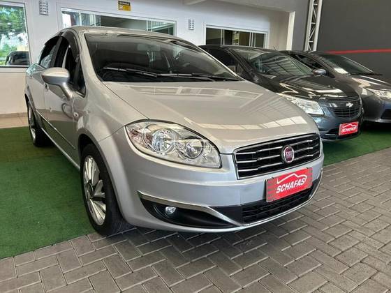 FIAT LINEA 1.8 ABSOLUTE 16V FLEX 4P AUTOMATIZADO